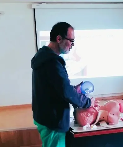 Σοκ στο νοσοκομείο Μεσολογγίου: Νεκρός ο 48χρονος αναισθησιολόγος Ερρίκος Τσιαγκούρης – Τον εντόπισε συνάδελφός του στο δωμάτιο εφημερίας ΦΩΤΟ