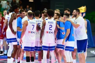 Εθνική μπάσκετ: Αναχώρησε για τη Ρίγα για τον αγώνα με την Ουκρανία – Αυτή είναι η 12άδα