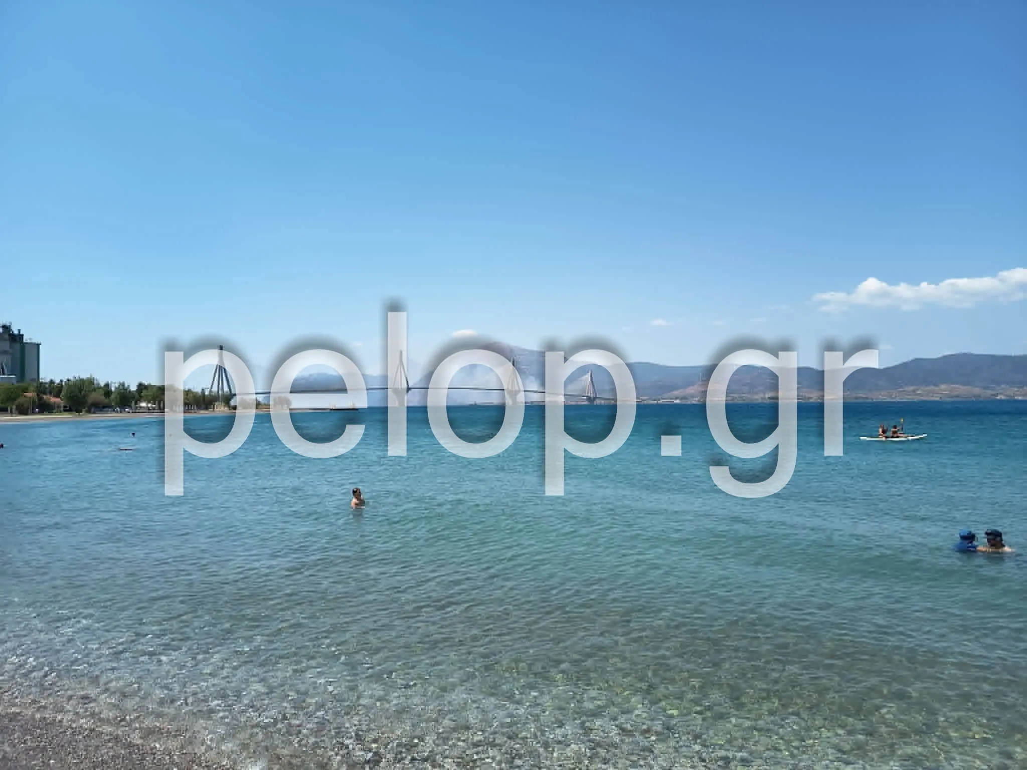 Μακύνεια – Αντίρριο: Φωτιά κοντά σε πρατήριο καυσίμων – Επί ποδός πυροσβεστικές δυνάμεις, μήνυμα του 112 ΒΙΝΤΕΟ Η φωτιά μεταξύ Μακύνειας και Αντιρρίου όπως φαίνεται από το Ρίο – Ο καπνός είναι ορατός πίσω από τη Γέφυρα Ρίου–Αντιρρίου.
