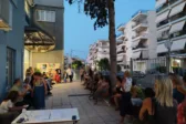 Πάτρα: Νέα παράσταση διαμαρτυρίας για τις διχοτομήσεις και τριχοτομήσεις σχολικών τμημάτων