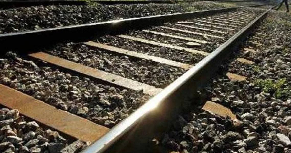 &Sigma;&tau;&omicron; &Kappa;&iota;&lambda;&kappa;ί&sigmaf; &epsilon;&kappa;&tau;&rho;&omicron;&chi;&iota;ά&sigma;&tau;&eta;&kappa;&epsilon; &beta;&alpha;&gamma;ό&nu;&iota; &pi;&omicron;&upsilon; &mu;&epsilon;&tau;έ&phi;&epsilon;&rho;&epsilon; &pi;&epsilon;&tau;&rho;έ&lambda;&alpha;&iota;&omicron;