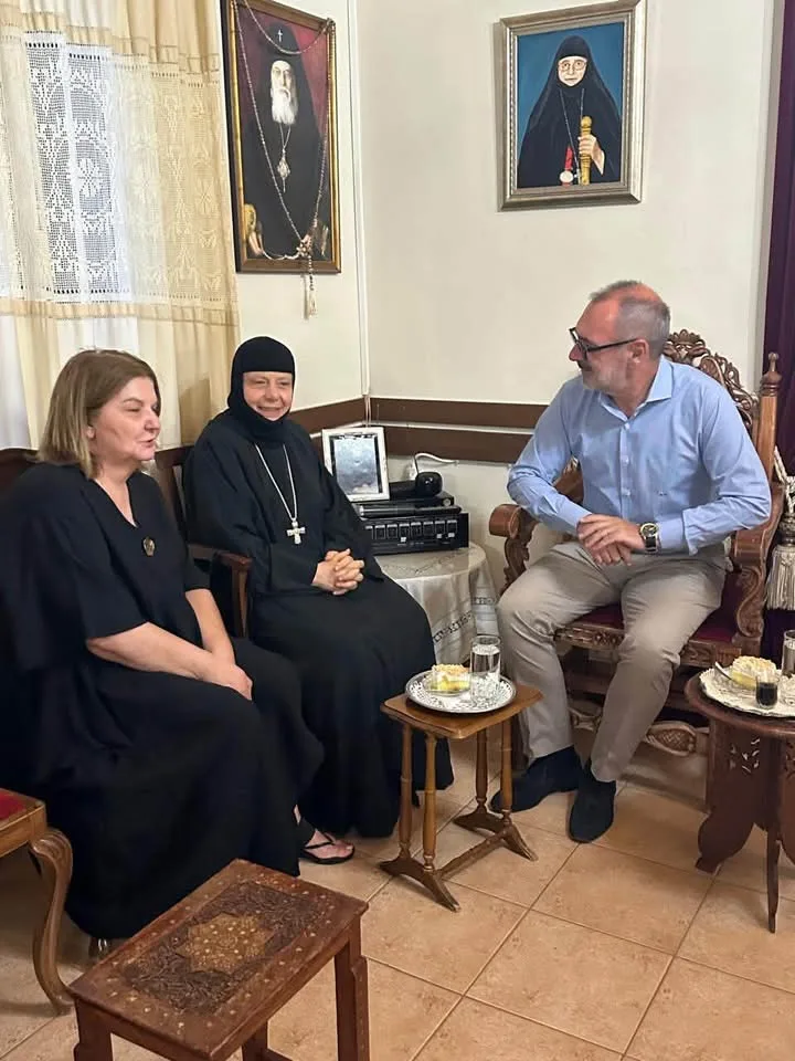 Ανδρέας Κατσανιώτης: Από τα Σελλά και τη Γηροκομίτισσα έως το Αίγιο για τον Δεκαπενταύγουστο Ανδρέας Κατσανιώτης: Από τα Σελλά και τη Γηροκομίτισσα έως το Αίγιο για τον Δεκαπενταύγουστο