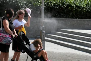 Ο καύσωνας λιώνει τους Σλοβάκους, ρεκόρ με 42,2 βαθμούς Κελσίου