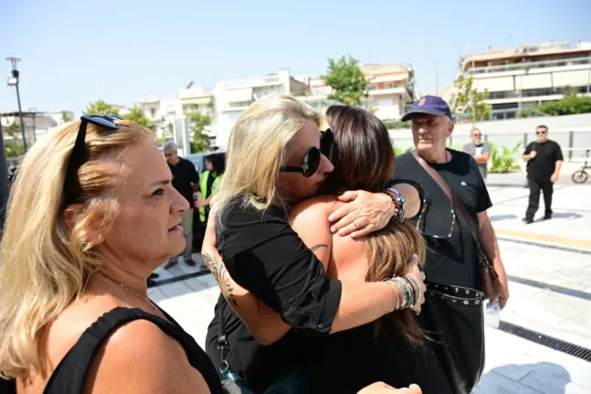 Δημήτρης Κόκοτας: «Η ψυχή που αγάπησα είναι μαζί μας» – Συγκλόνισε η σύζυγός του στο τελευταίο αντίο