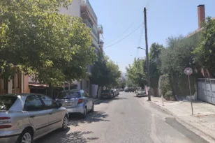 Πάτρα: Το μυστήριο της οδού Λόντου – Στο σκοτάδι μια ολόκληρη γειτονιά κάτω από το Κάστρο