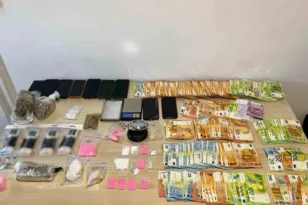Μύκονος: Βρήκαν κοκαΐνη, «ροζ κοκαΐνη», MDMA, ecstasy και κάνναβη - 10 συλλήψεις ΒΙΝΤΕΟ με την επιχείρηση