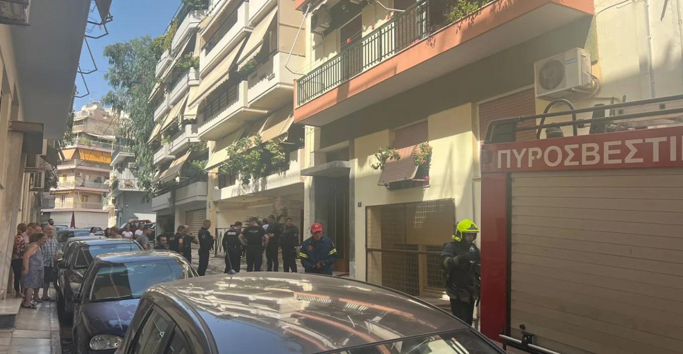 Νέος Κόσμος: Νεκρός εντοπίστηκε σε διαμέρισμα μετά από φωτιά