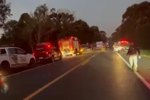 Βραζιλία: Τουλάχιστον 23 νεκροί σε μετωπική σύγκρουση λεωφορείου με φορτηγό