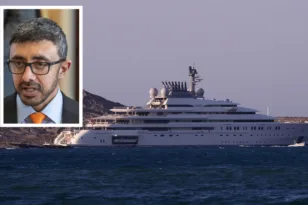 Πάρος: Στο όμορφο νησί του Αιγαίου ο σεΐχης και υπουργός Εξωτερικών των Ηνωμένων Αραβικών Εμιράτων με θηριώδη θαλαμηγό