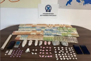 Μύκονος: Δύο συλλήψεις για διακίνηση ναρκωτικών – Βρήκαν MDMA, κοκαΐνη και 65.900 ευρώ