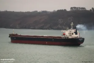 Στενά του Ορμούζ: Νεκρός ναυτικός μετά από επίθεση στο ελληνόκτητο «Minoan Dignity»