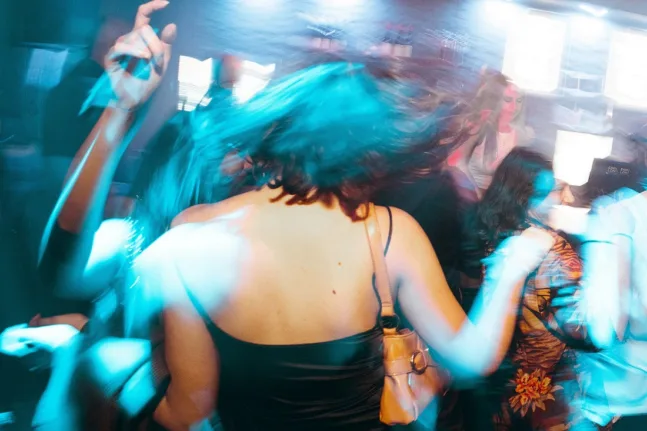 Get Lucky, Sertab και «Ανισόπεδη Ντίσκο»: Η ανεπίσημη playlist των διακοπών
