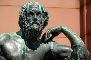 Η Τουρκία «ζήλεψε» και προσκαλεί τον κόσμο σε σπηλιά έξω από τη Σμύρνη για τον Όμηρο