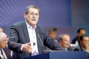 Ο Κώστας Πελετίδης και το δίλημμα του 2028: Τέταρτη θητεία ή ώρα αλλαγής;