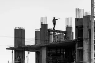 Αδειοδωρόσημο οικοδόμων: Πότε μπαίνουν τα χρήματα και τι πρέπει να γίνει με το IBAN