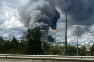 Ρωσία: Στους 15 οι νεκροί από τη φωτιά στο χημικό συγκρότημα Αμούρ – 39 νοσηλεύονται