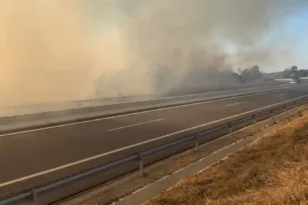 Τραγανό Ηλείας: Επικίνδυνη πυρκαγιά «κλείνει» την Εθνική Οδό Πατρών-Πύργου