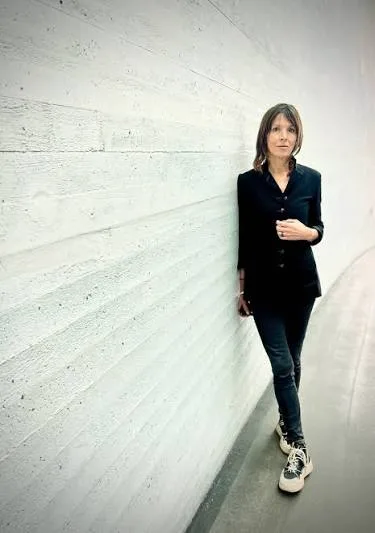 «Life of M»: Το νέο μυθιστόρημα της Rachel Cusk που συνδέθηκε με τη Natalie Portman πριν καν κυκλοφορήσει Η συγγραφέας Rachel Cusk