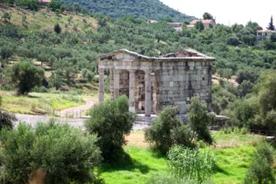 Αρχαία Μεσσήνη: Το διήμερο που ξεκινά σε μια ολόκληρη αρχαία πόλη και τελειώνει στη θάλασσα