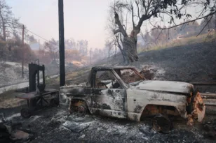 Φωτιά στη Σίβηρη Χαλκιδικής: 3.500 καμένα στρέμματα, καταστροφές σε σπίτια και αυτοκίνητα