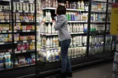 Σούπερ μάρκετ: Έρχονται μειώσεις τιμών έως 7% σε 1.500 προϊόντα από 31 Αυγούστου