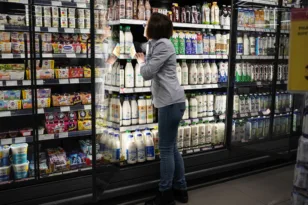 Σούπερ μάρκετ: Έρχονται μειώσεις τιμών έως 7% σε 1.500 προϊόντα από 31 Αυγούστου