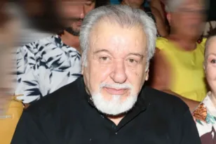 «Όλα στάχτη σε μια νύχτα»: Κάηκε το εξοχικό του Τάσου Χαλκιά