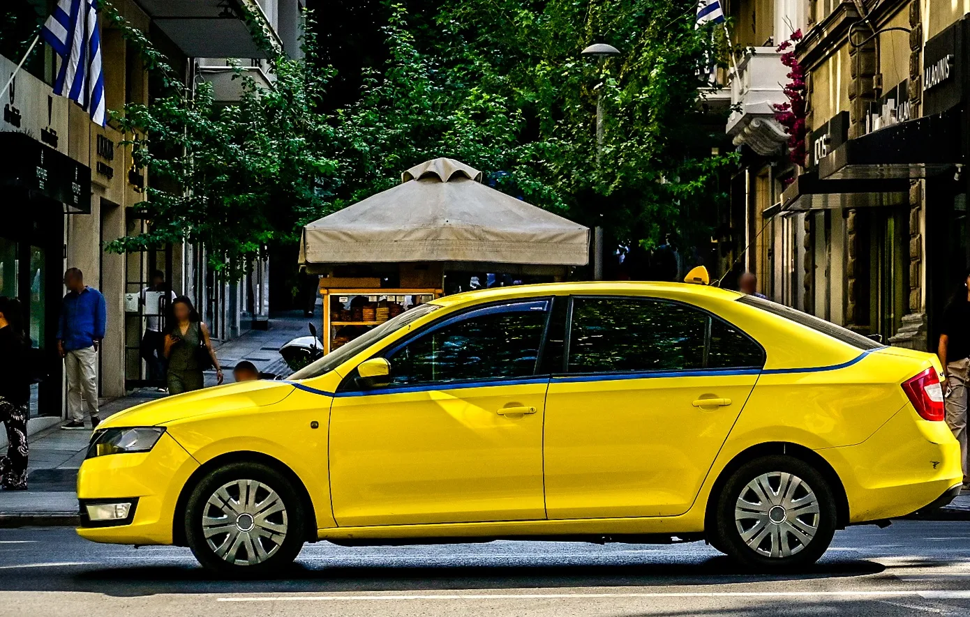 &Kappa;&alpha;&tau;&alpha;&gamma;&gamma;&epsilon;&lambda;ί&alpha; &Kappa;&alpha;&nu;&alpha;&delta;&omicron;ύ &gamma;&iota;&alpha; &alpha;&rho;&pi;&alpha;&gamma;ή 800 &epsilon;&upsilon;&rho;ώ &alpha;&pi;ό &omicron;&delta;&eta;&gamma;ό &tau;&alpha;&xi;ί &ndash; &Epsilon;&rho;&epsilon;&upsilon;&nu;ά&tau;&alpha;&iota; &sigma;ύ&nu;&delta;&epsilon;&sigma;&eta; &mu;&epsilon; &tau;&omicron;&nu; 38&chi;&rho;&omicron;&nu;&omicron;