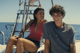 Η συγγραφέας του «After» έκανε το «The Last Sunrise» ανάποδα – Πρώτα η ταινία, μετά το βιβλίο