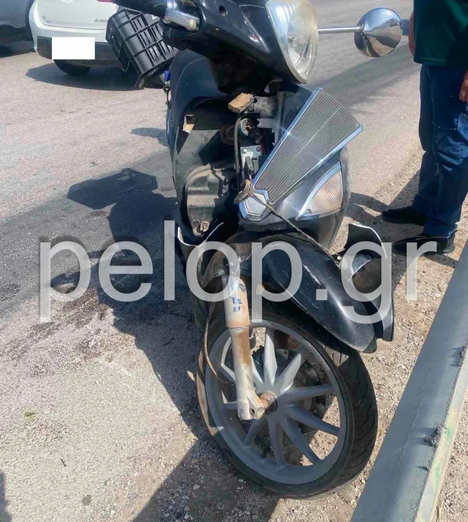 Πάτρα: ΙΧ συγκρούστηκε με μηχανάκι στη Δημοκρατίας – Τραυματίστηκε ηλικιωμένος ΦΩΤΟ Πάτρα: ΙΧ συγκρούστηκε με μηχανάκι στη Δημοκρατίας – Τραυματίστηκε ηλικιωμένος ΦΩΤΟ