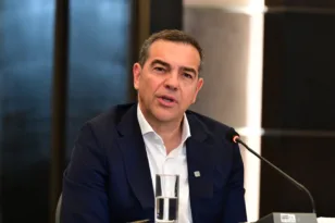Τι θέλει να προλάβει ο Τσίπρας στον Σεπτέμβριο με το οικονομικό του πρόγραμμα