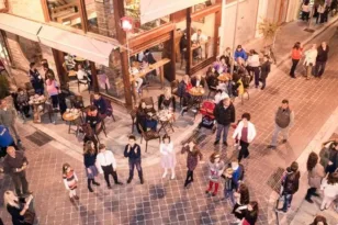 Κάτω Αχαΐα: Ολα έτοιμα για τη 2η Βραδιά Εμπορίου