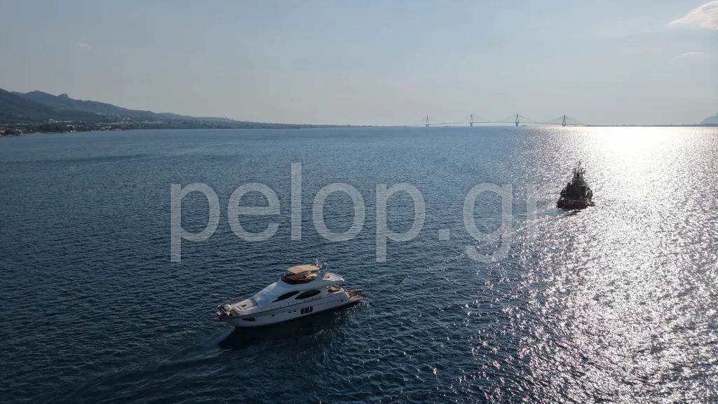 Δρέπανο: Ξεκόλλησε το αμερικανικό γιοτ από τα αβαθή – Δείτε τη στιγμή της αποκόλλησης ΦΩΤΟ ΒΙΝΤΕΟ Δρέπανο: Ξεκόλλησε το αμερικανικό γιοτ από τα αβαθή – Δείτε τη στιγμή της αποκόλλησης ΦΩΤΟ ΒΙΝΤΕΟ