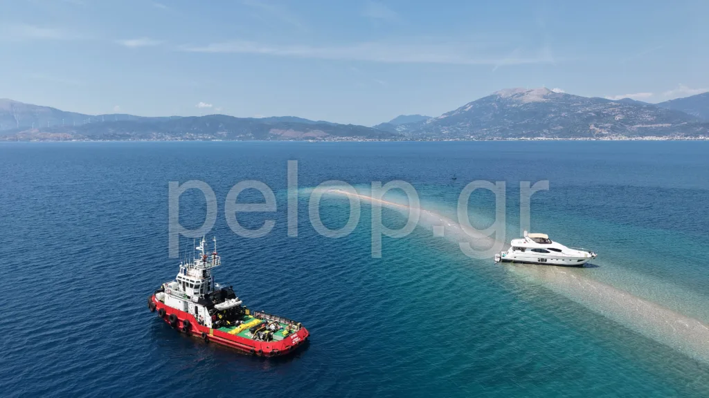 Πάτρα - Δρέπανο: Για τρίτη ημέρα συνεχίστηκε η επιχείρηση αποκόλλησης του πολυτελούς γιοτ Πάτρα - Δρέπανο: Για τρίτη ημέρα συνεχίστηκε η επιχείρηση αποκόλλησης του πολυτελούς γιοτ
