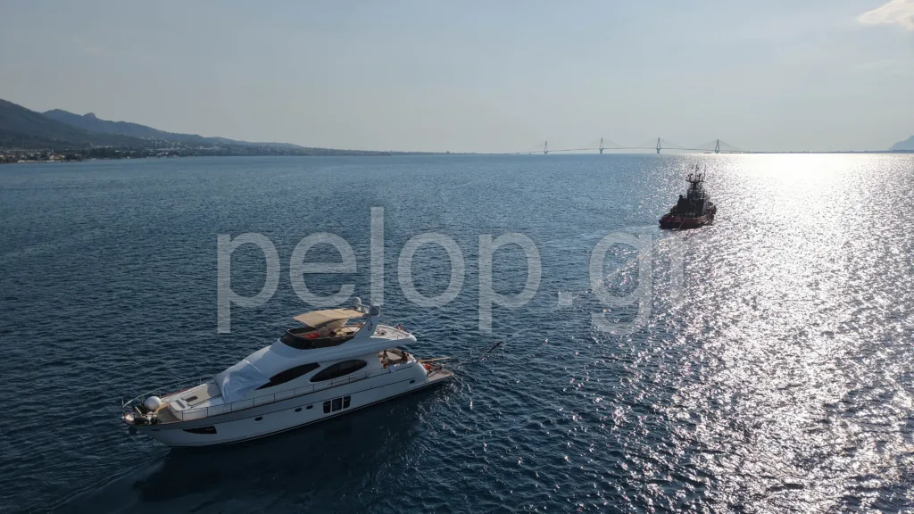 Δρέπανο: Ξεκόλλησε το αμερικανικό γιοτ από τα αβαθή – Δείτε τη στιγμή της αποκόλλησης ΦΩΤΟ ΒΙΝΤΕΟ Δρέπανο: Ξεκόλλησε το αμερικανικό γιοτ από τα αβαθή – Δείτε τη στιγμή της αποκόλλησης ΦΩΤΟ ΒΙΝΤΕΟ