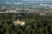 Κατοικίες μέσα σε δασική έκταση στο πλαίσιο των οικιστικών πυκνώσεων και των δασικών αυθαιρέτων