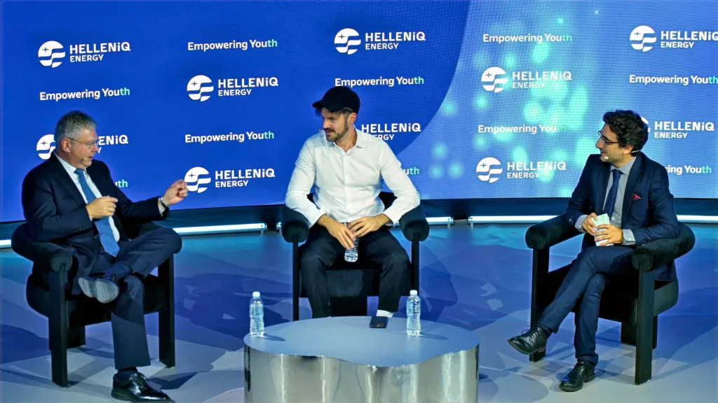 «Το μέλλον είναι δικό σας»: H HELLENiQ ENERGY επιβραβεύει για 18η χρονιά τη νέα γενιά