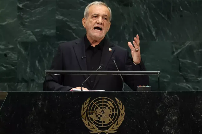 «Καθόλου πυρηνικά» λέει ο Πεζεσκιάν – Τι αποκάλυψε για τον Μοτζταμπά Χαμενεΐ και τη συνάντησή τους