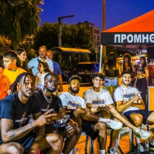 Κορυφώνεται με κοσμοπλημμύρα το τουρνουά 3on3 στον Μόλο της Αγίου Νικολάου - «Παρών» και ο Προμηθέας
