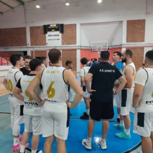Τουρνουά «Φάνης Κολλιόπουλος»: Στον τελικό Αίολος Αγυιάς και Κεραυνός Αιγίου Τουρνουά «Φάνης Κολλιόπουλος»: Στον τελικό Αίολος Αγυιάς και Κεραυνός Αιγίου