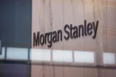 Morgan Stanley: Το email που δεν έπρεπε να σταλεί ποτέ – Πάνω από 100 συμφωνίες και IPO βγήκαν στη φόρα