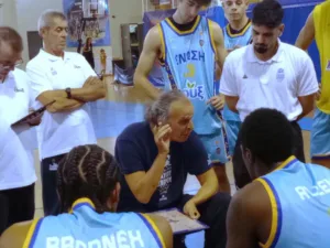 Κ. Ρουμελιώτης: «Εδώ που έφτασες λίγο δεν είναι», από την ιστορική άνοδο στη μάχη της Elite League Κ. Ρουμελιώτης: «Εδώ που έφτασες λίγο δεν είναι», από την ιστορική άνοδο στη μάχη της Elite League