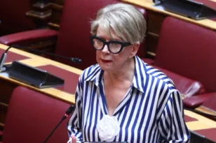 Δεν εξελέγη Αντιπρόεδρος της Βουλής η Έλενα Ακρίτα – Συγκέντρωσε 119 ψήφους