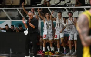 Ντιρκ Μπάουερμαν: Από τον Νοβίτσκι και πάλι στην Πάτρα για την ολική επαναφορά του Απόλλωνα