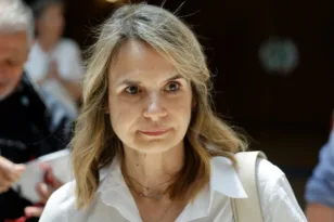 Ισόβια ασφαλιστήρια υγείας: Στην EIOPA το ζήτημα των αυξήσεων – Τι ζητά η Αποστολάκη