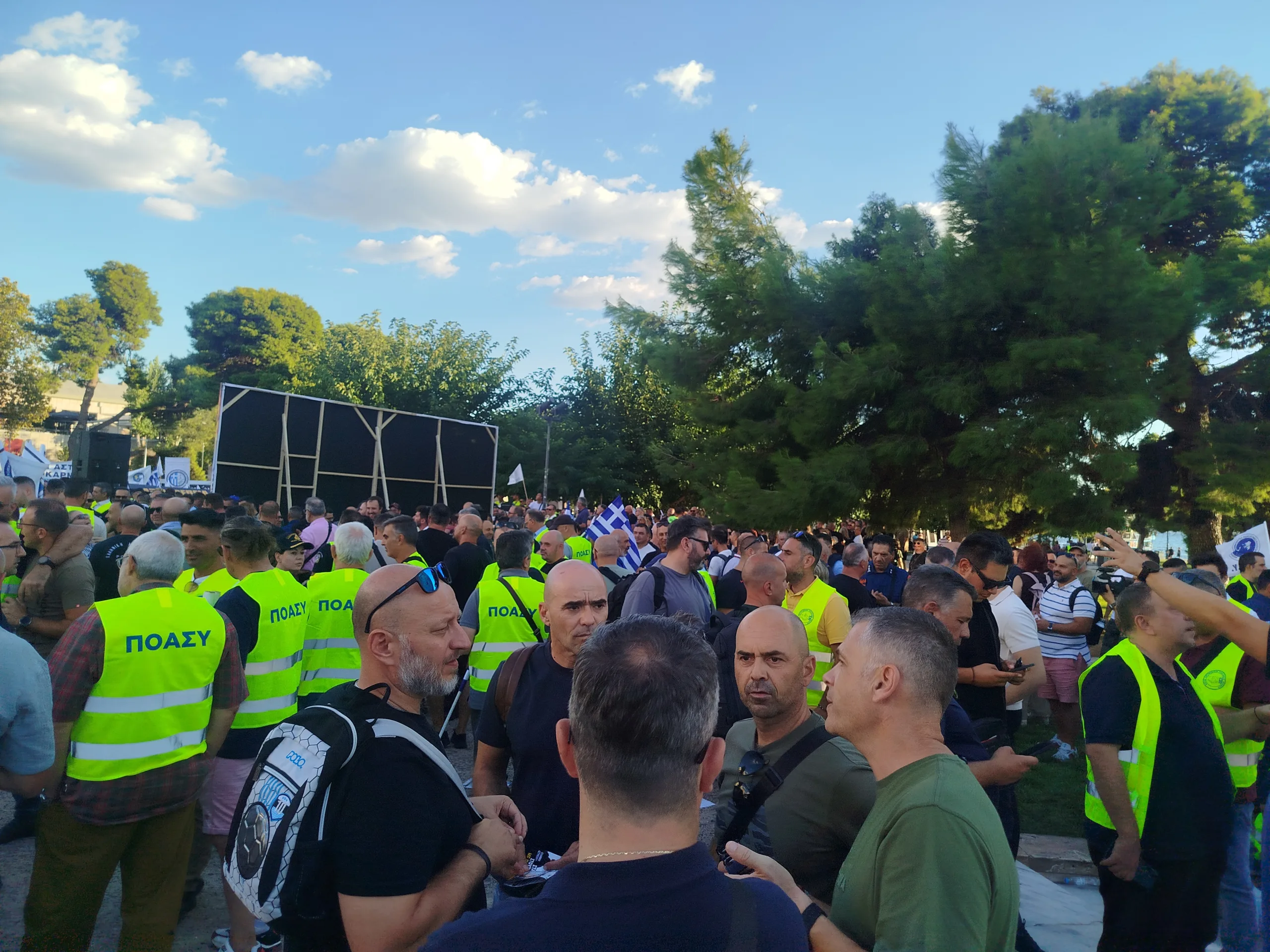 Αστυνομικοί Αχαΐας από τη ΔΕΘ: «Η ανοχή εξαντλήθηκε» – Τα 5 αιτήματα που βάζουν στο τραπέζι Αστυνομικοί Αχαΐας από τη ΔΕΘ: «Η ανοχή εξαντλήθηκε» – Τα 5 αιτήματα που βάζουν στο τραπέζι