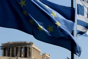 Χρέος: Η Ελλάδα μπορεί να «τελειώσει» με τα πρώτα μνημονιακά δάνεια δύο χρόνια νωρίτερα