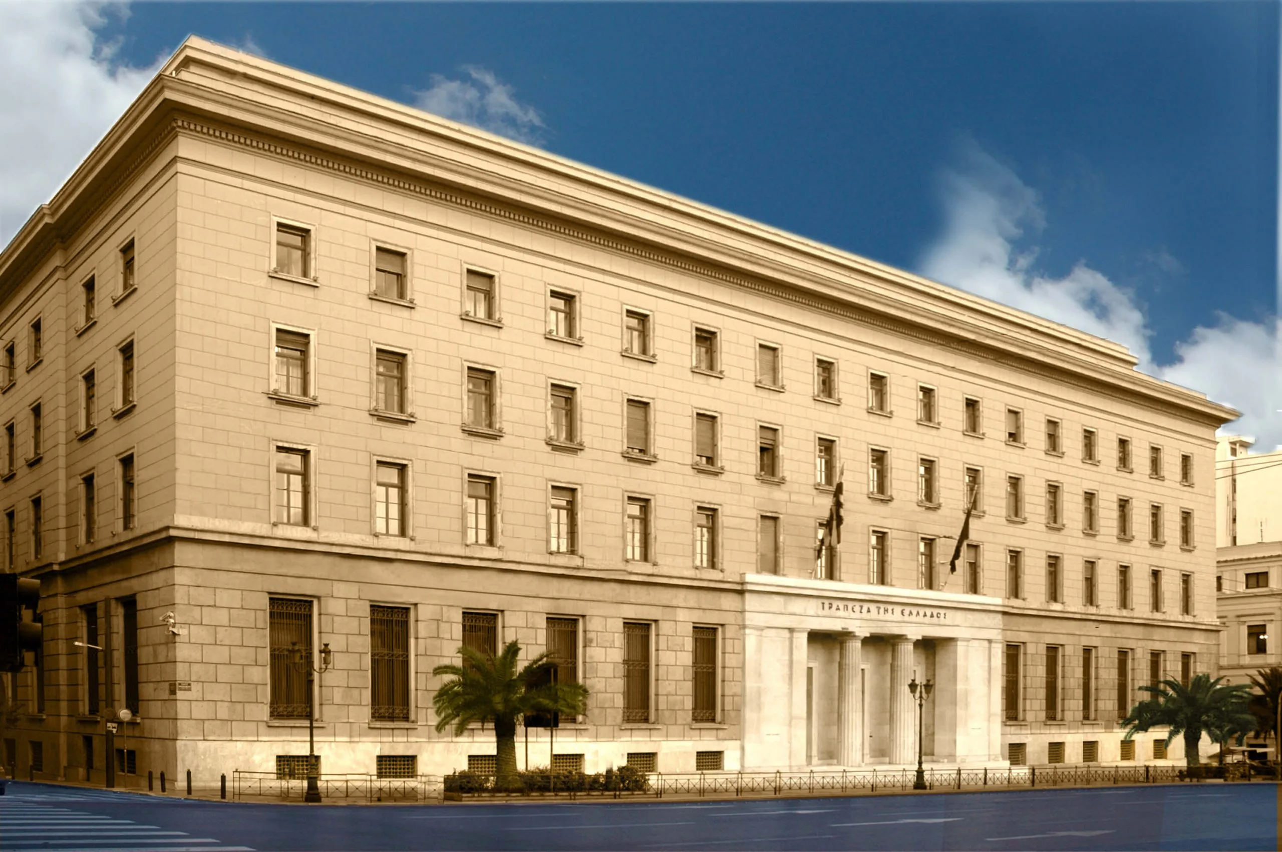 Επιτόκια: Η «ψαλίδα» καταθέσεων και δανείων – Πού κερδίζει ο καταθέτης και πόσο κοστίζει ο δανεισμός Επιτόκια: Η «ψαλίδα» καταθέσεων και δανείων – Πού κερδίζει ο καταθέτης και πόσο κοστίζει ο δανεισμός