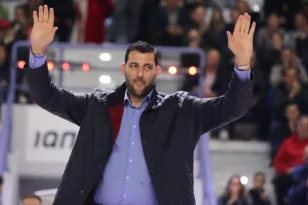 «Δώσαμε το όνομα του γηπέδου σε τουρίστα», ο πόλεμος της Καρδίτσας με τον Μπουρούση και η απάντησή του παλαίμαχου άσου