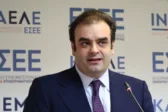 Πιερρακάκης για ιδιωτικό χρέος: Πλαφόν 15% στις προκαταβολές και πρόστιμα έως 500.000 ευρώ
